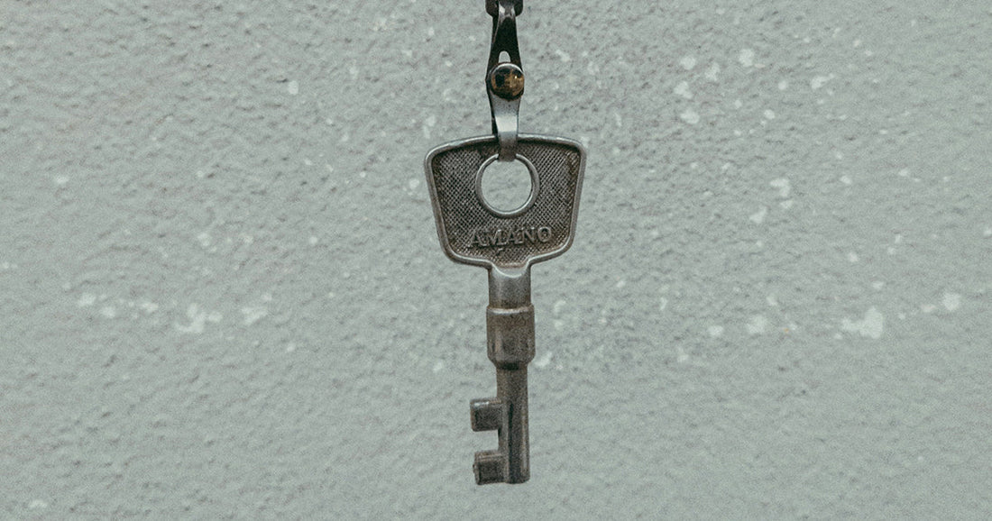 How to make a keychain?